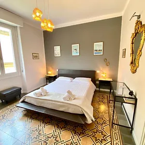 Apartment Comoluxhouse- Intero, Como